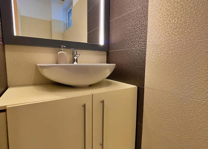 The Amber - * Sarajevo